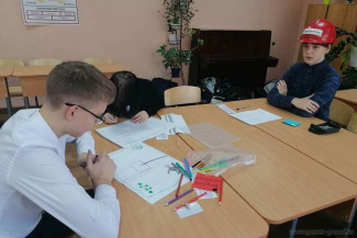 Пензенские школьники попробовали себя в роли дизайнеров и строителей