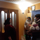 В Пензе с Днем матери поздравили воспитывающую 11 детей пензячку