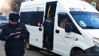 В общественном транспорте Пензы за день поймали 7 «безмасочников»