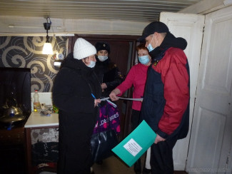 В Ленинском районе Пензы посетили 17 семей «группы риска»