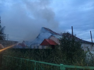В Пензе из-за неисправной проводки сгорел дом