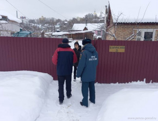 На двух улицах Пензы прошел противопожарный рейд