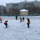 Школьные команды Ленинского района Пензы сыграли в хоккей с мячом