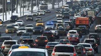 Единороссы выступили против снижения нештрафуемого порога скорости
