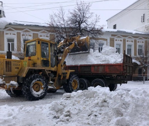 В Пензе убранный снег будут складировать на улице Осенней