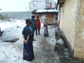 К пензенским цыганам приехали спасатели