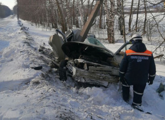 Опубликованы фото с места жесткой аварии с «десяткой» в Пензенской области