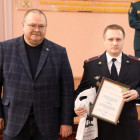 Губернатор Олег Мельниченко поздравил сотрудников Росгвардии