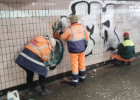 В Пензе отмыли от граффити один из подземных пешеходных переходов