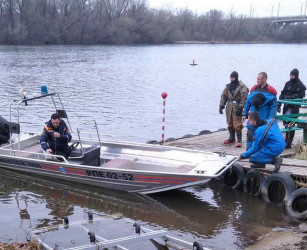 Пензенские водолазы продемонстрировали навыки подводной работы 