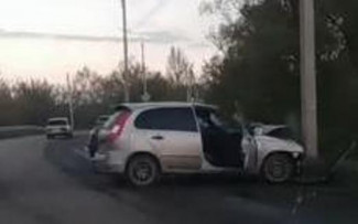 На дороге, ведущей в пензенскую Зарю, разбились две машины. ВИДЕО