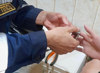 Любовь к украшениям окончилась для пензячки приездом спасателей