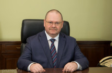 Олег Мельниченко поздравил с праздником пензенскую молодежь