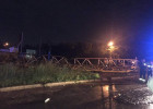 Шок! В Пензе во время шторма упал строительный кран и раздавил человека