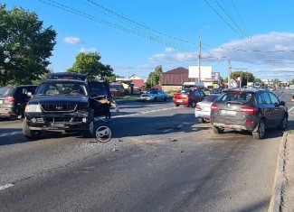 Очевидцы сообщают об аварии на Сурском мосту в Пензе