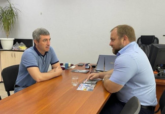 Олег Кочетков провел рабочую встречу с руководителем компании «ЛазерПро»
