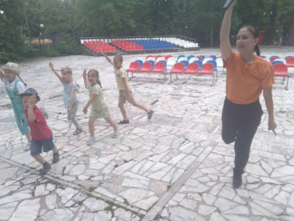 Для юных пензенцев организовали спортивный марафон в парке Белинского