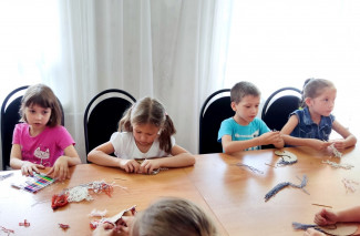 Под Пензой провели творческий мастер-класс для детей, эвакуированных из Донбасса