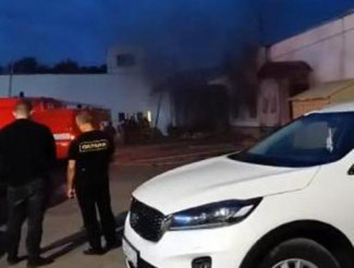 В одном из торговых центров Заречного случился пожар. ВИДЕО