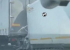 В Пензе кабину фургона расплющило вместе с водителем. ВИДЕО