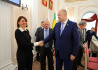 Юлия Лазуткина сохранила свое место в Совете Федерации