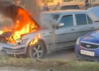 В Пензе проезжающие водители помогли потушить горящую «Волгу»