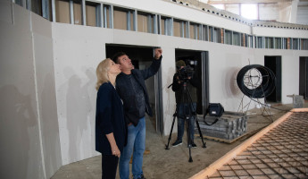 Евгения Бочкарева оценила ход строительства крытого ледового катка в Пензе