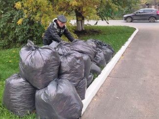 Из Октябрьского района Пензы вывезли около 120 кубометров мусора