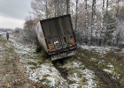 В Пензенской области вылетела с дороги фура – соцсети
