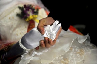 Ребенок-смертник убил 20 детей во время свадебного торжества