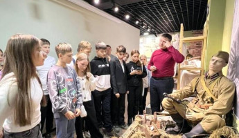 В Пензе провели военно-патриотическую экскурсию для школьников и студентов