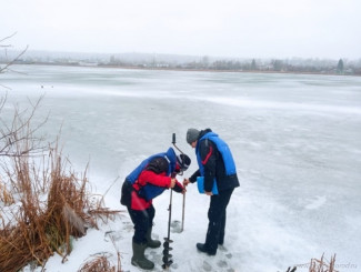 В Пензе проверили толщину льда на водоемах Октябрьского района