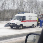 Трех человек увезли в больницу после страшной аварии в Пензенской области