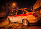 Пьяный пензенец вышел из клуба и начал танцевать на крыше машины