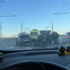 Страшная массовая авария на Сурском мосту в Пензе: водителя зажало в машине