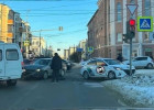 В центре Пензы случилось жесткое ДТП с участием такси