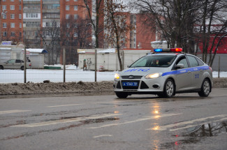 На улице Долгорукова в Пензе задержали пьяного автомобилиста