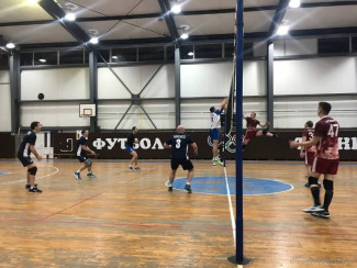 В Пензе сразятся в волейбол трудовые коллективы города