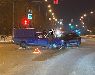 На одном из пензенских перекрестков разбились две машины