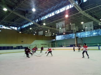 В Пензе стартует финал соревнований по хоккею с мячом среди школьников