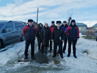 В Ленинском районе Пензы посетили 15 неблагополучных семей