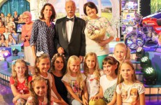 Жительница Заречного подарила Якубовичу лося на «Поле чудес»