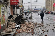 Жуткое происшествие в Центре Пензы: обрушился ТЦ на улице Бакунина