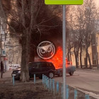 На улице Лобачевского в Пензе вспыхнул легковой автомобиль