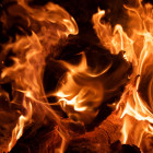 В Пензенской области огонь уничтожил квартиру в жилом доме