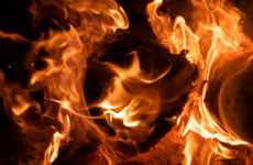 В Пензенской области огонь уничтожил квартиру в жилом доме