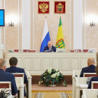 Председатель пензенского ЗакСобра провел совещание с главами муниципальных образований