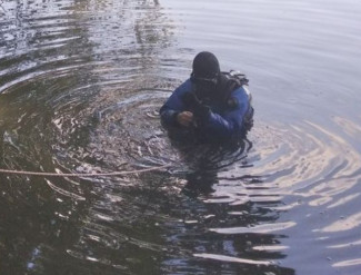 В Пензе спасатели-водолазы вытащили из Суры мертвого человека