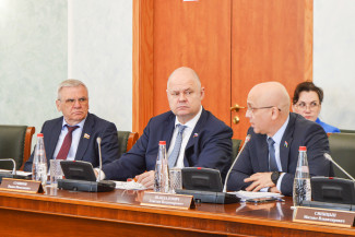 Вадим Супиков поучаствовал в заседании Комиссии Совета законодателей РФ в Санкт-Петербурге