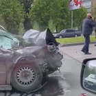На Проспекте Строителей в Пензе разбилась черная иномарка